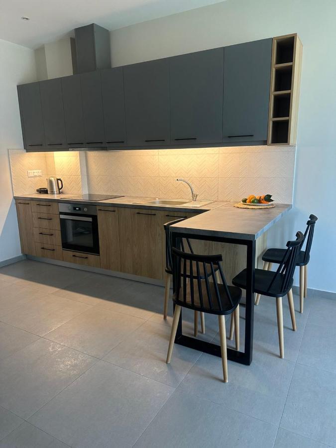 Midoya Sea View Apartment Skaleta