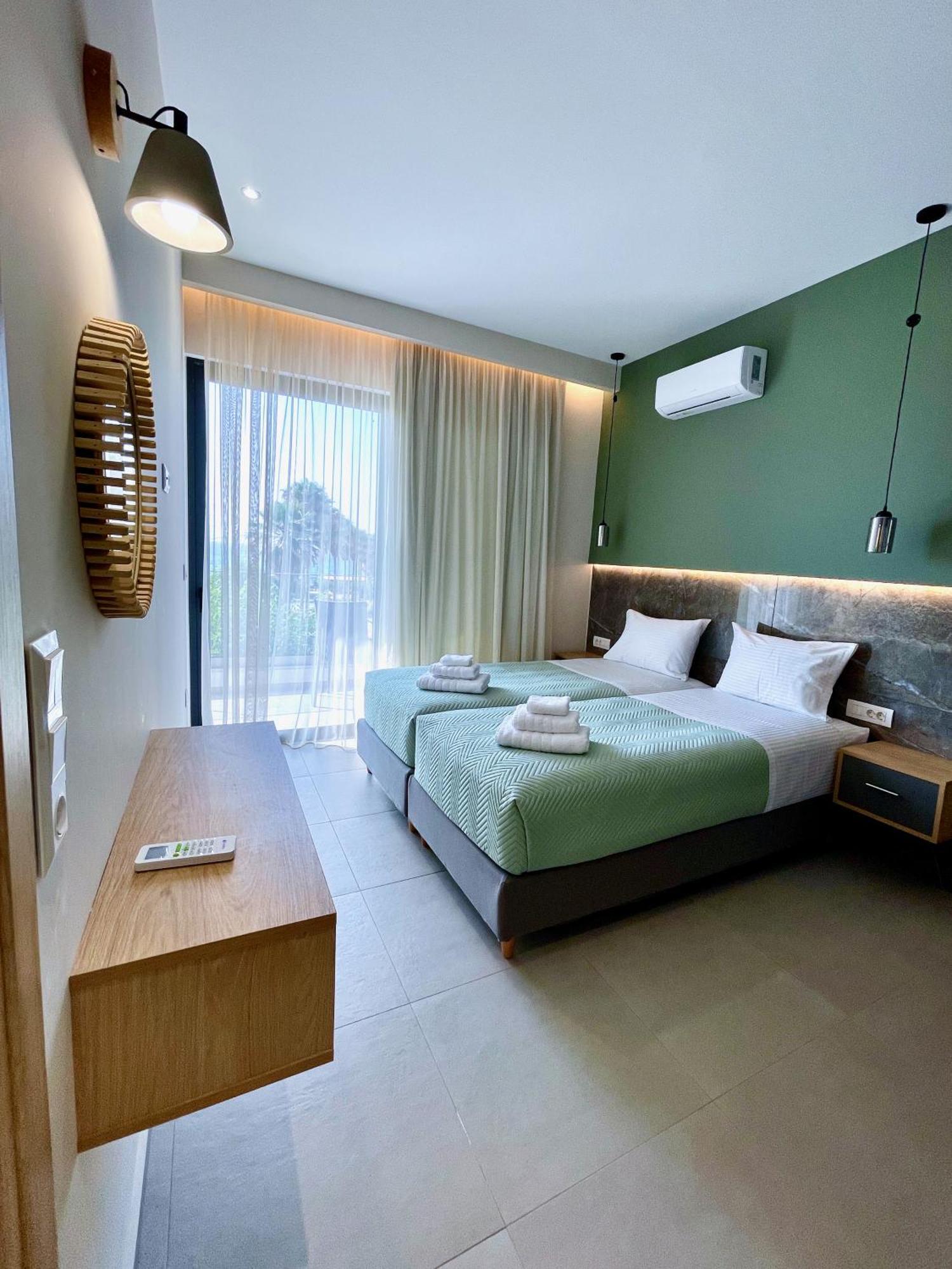 Apartment Midoya Sea View *